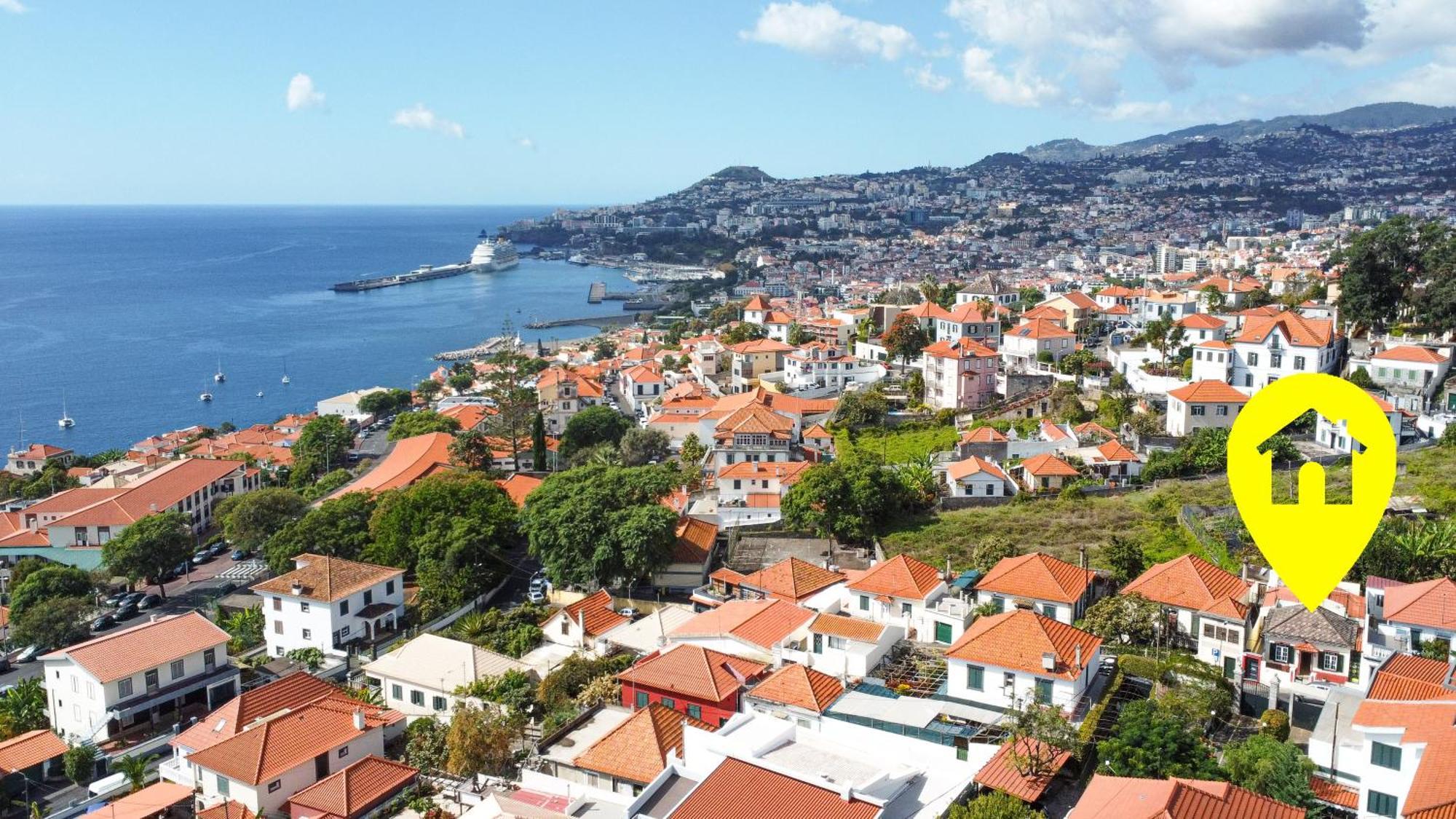 Bartolomeu Explorers Funchal (Madeira)
